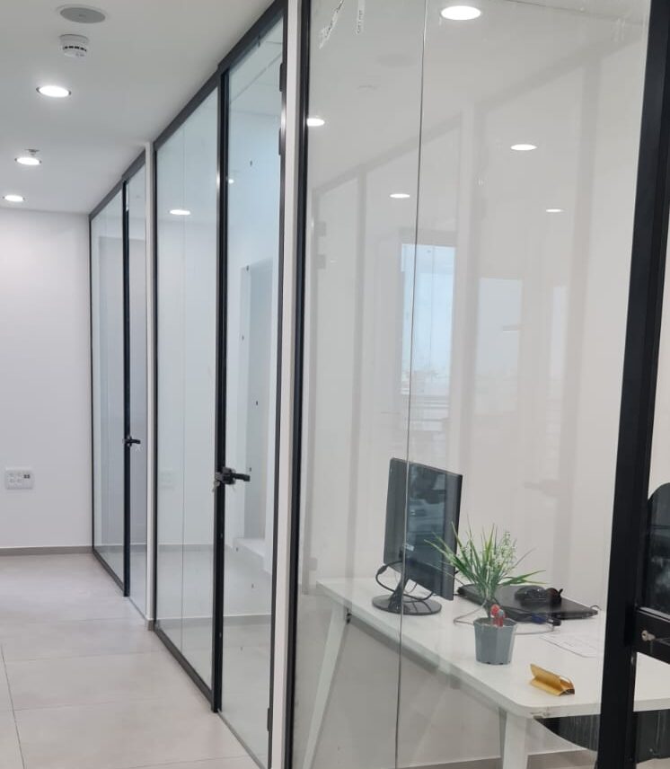 מחיצות אקוסטיות למשרד